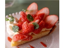 農園直送、旬の苺が主役！TO THE HERBSで期間限定「苺フェア」がスタート
