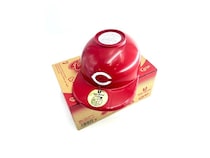 広島東洋カープのライセンスグッズ、うどんヘルメットとわんこヘルメットが登場！