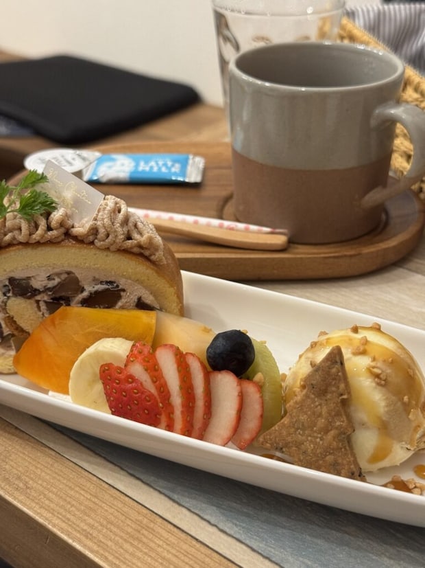 マロンロールの写真