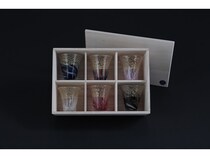 富士山モチーフの手作りガラス酒器「fuji choko」花火が登場！富士山の造形美を世界へ