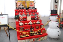 下川町の五味温泉　季節感じるおもてなしを　町民寄贈の「ひな飾り」展示