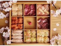 【東京都港区】「鳥焼と鳥鍋 囲」の極上花見企画の予約開始！大窓一面の桜と春の味覚を堪能しよう