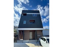 【大分県別府市】子連れ・3世帯でも楽しめる、一棟貸切型宿泊施設「AIRSTAR 別府本邸」開業！