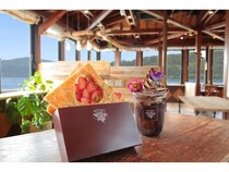 【神奈川県箱根町】サロン・ド・テ ロザージュが花と湖畔を眺めて楽しむフラワーカフェにリニューアル！