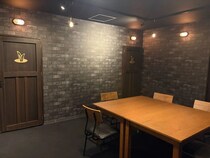 【東京都港区】マーダーミステリー専門店「Rabbithole 新橋店」OPEN！HOXによる新作公演も開始
