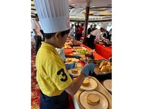 レストラン船・シンフォニークルーズで、こどもの日限定「おしごと体験クルーズ」開催