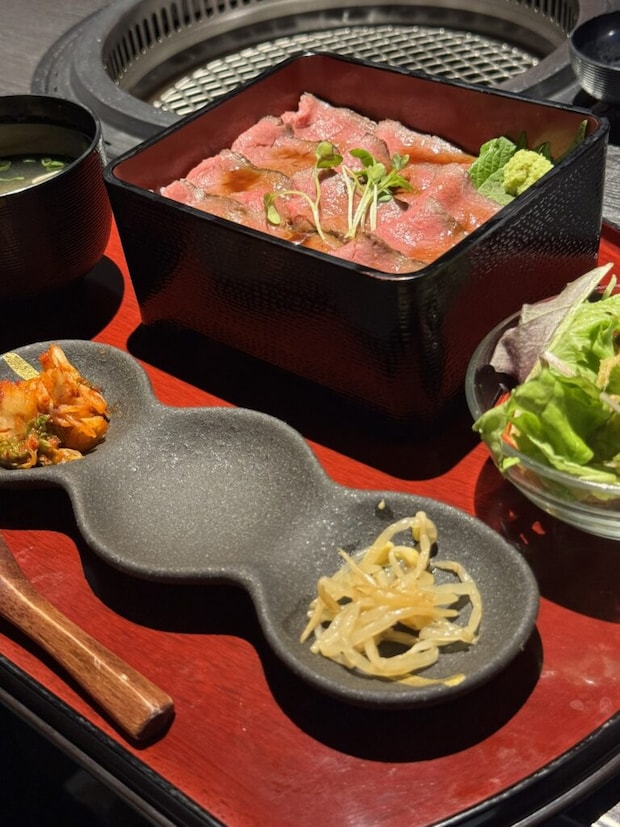 但馬牛ローストビーフ重の写真