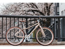 【埼玉県さいたま市】電動アシスト自転車「COOZY」や「COOZY Light」などを展示する「BASE WIMO」開設