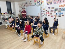 【愛知県名古屋市】園児がAIを英語で学ぶ「プロから学ぶ教育」を実施。保護者が講師となる新教育モデル