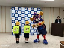 【東京都】FC東京が、府中市と調布市の新小学1年を対象に「オリジナルランドセルカバー」を寄贈