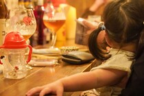 【東大阪】「布施のまだ“バレてない”感が好き」音×スパイス×こどもの笑い声が混じる夜。【KezaKeza】