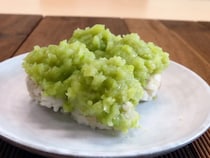 【兵庫県神戸市】まめむぎマルシェで、初夏に向けた風味豊かな「もち麦入りずんだ餅」を期間限定発売！