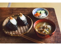 【和歌山県田辺市】食で地域をつなぐ！シニアが主役のおむすび食堂「紺屋町 街仲食堂 by ジーバーFOOD」