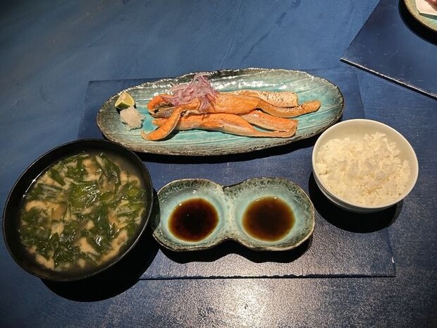 鮭ハラス1