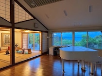 【沖縄県南城市】南城美術館が、“滞在できる美術館”一棟貸し型のアートヴィラ「ARTVILLA 橘邸」開業