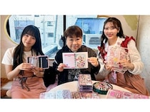 【東京都渋谷区】シール交換カフェ「しぇあぷく 原宿店」で、天童よしみさんの一日店長イベントを実施