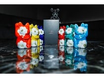 【東京都渋谷区】バー「Lavish」で九谷焼の招き猫と現代アートが融合した「THE MANEKI」を展示・販売