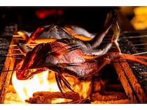【東京都豊島区】100年続く魚屋の目利きによる鮮魚を炉端焼きで！池袋に隠れ家酒場「炉端 さかずき」誕生