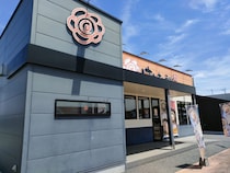 2玉が標準サイズ！本場の讃岐スタイル【はなまるうどん アンビー熊本店】
