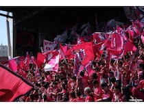 関西外大の留学生がセレッソ大阪のアンケートに協力！スタジアムで試合を観戦し回答