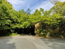トロトロのお湯が好き。全13室の家族湯【栗山温泉 紅さんざし】