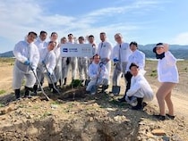 【岩手県陸前高田市】100年続く「希望の森」へ。陸前高田市にて長寿の木・ピーカンナッツの植樹会を実施