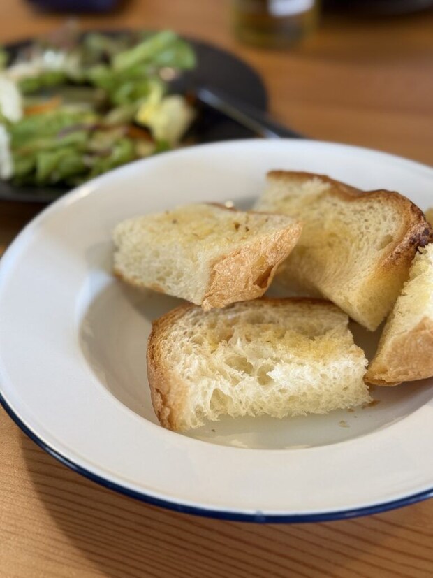 あさりといかのトマトクリームパスタの写真