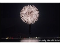 【岩手県釜石市】東日本大震災の鎮魂と祈りの花火「白菊」を打ち上げ。オンラインでのライブ配信も実施