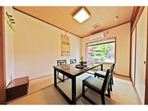 【北海道旭川市】「和食庭園 小城」リニューアル。庭園を望む和の空間はそのままに全席テーブル席へ