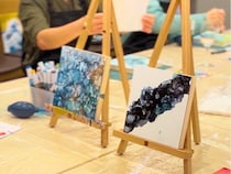 【東京都中央区】ワイン片手に楽しむカルチャー体験「アルコールインクアート体験イベント」銀座で開催