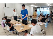 【埼玉県さいたま市】芝浦工業大で、オランダの版画家エッシャーのだまし絵を立体模型で作る講座を開催