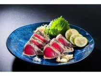 「おもてなしセレクション2026」で本場高知の味「土佐・日戻り鰹たたき」が金賞を受賞