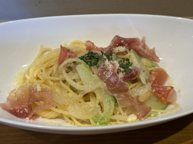 『卯月』生ハムとつぼみ菜のスパゲッティ