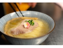 【岐阜県土岐市】芸術的な味と盛り付けが評判の「鯛塩そば 灯花」が土岐プレミアムアウトレットにOPEN