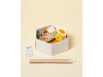 【東京都渋谷区】富谷商店が代々木八幡宮とコラボレーション。おみくじ付きの体験型弁当を発売