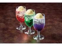 【東京都港区】ヨックモックミュージアムの併設カフェに3種の「クリームソーダ」が登場！