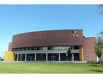 【大阪府吹田市】大和大学構内にある「大和アリーナ」で、新日本プロレスやロックフェス開催！