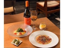 【東京都新宿区】暑い日にぴったり！BISTRO CHURAがナチュラルワインと楽しめる夏メニュー3品を発売