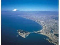 【神奈川県藤沢市】はとバスが「海の環境問題」をテーマにした江ノ島海岸サステナブルツアーを運行！
