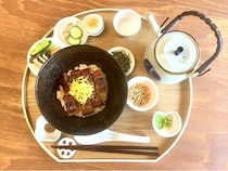 【岐阜県岐阜市】出汁茶漬け専門店「りおん」に、岐阜ならではの食文化を取り入れた新メニューが登場