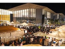 【栃木県那須塩原市】地域に根差す食と音楽の祭典・黒磯日用夜市開催！約40店と多彩なアーティストが集結