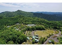 【長野県売木村】星の森オートキャンプ場が夏季限定「森オフィス」を実施。高原で仕事をする選択肢