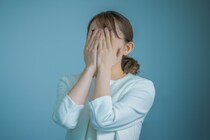 【葬儀のマナー】7割超が「自信がない」と回答！約16％にマナーがわからず恥ずかしい思いをした経験あり