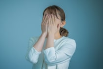 【葬儀のマナー】7割超が「自信がない」と回答！約16％にマナーがわからず恥ずかしい思いをした経験あり