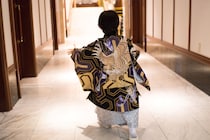 浜崎あゆみさんが息子の七五三ショットを公開「正面から見ると実は……」素敵な家族写真「本当に母親なんだなと感じる」