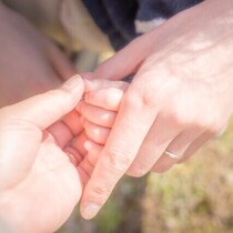 「誤飲したら危ない」大切にしまっていた宝石箱を、女子力高めな4歳に育った娘が見つけて……