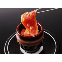 「和牛切り落とし」1皿がなんと290円（税込319円）！廻転レーン焼肉いっとうのクリスマスキャンペーン