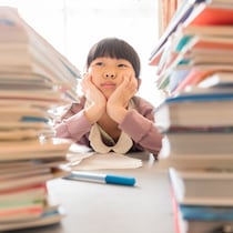 【要注意】「夫が高収入」もリスク要因？ 教育虐待に走りやすい中学受験家庭の特徴