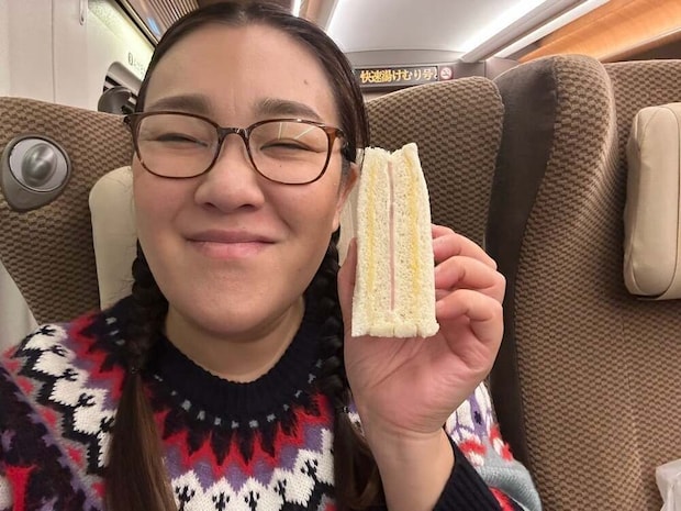 1224shiratorikumikosan