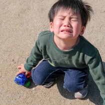 息子の赤ちゃん返りに、娘の夜泣き…… 。大変な時期を支えてくれたのは大勢の優しさ #「ありがとう」を伝えたい